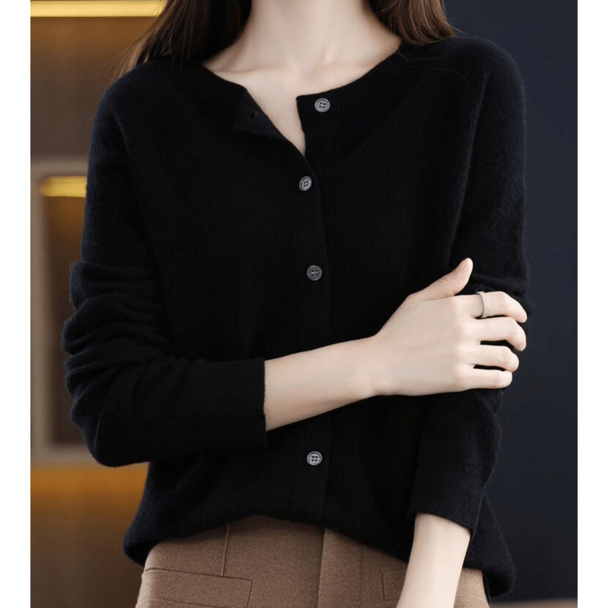 Dames V-hals Cardigan Pullover met Knoopdetails