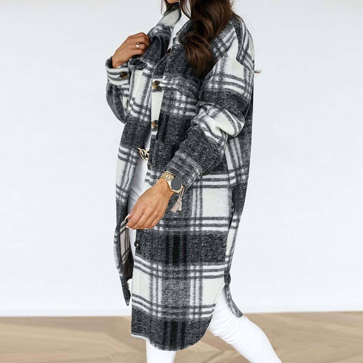 Damesjas Met Moderne Accenten Voor Comfortabele Stijl