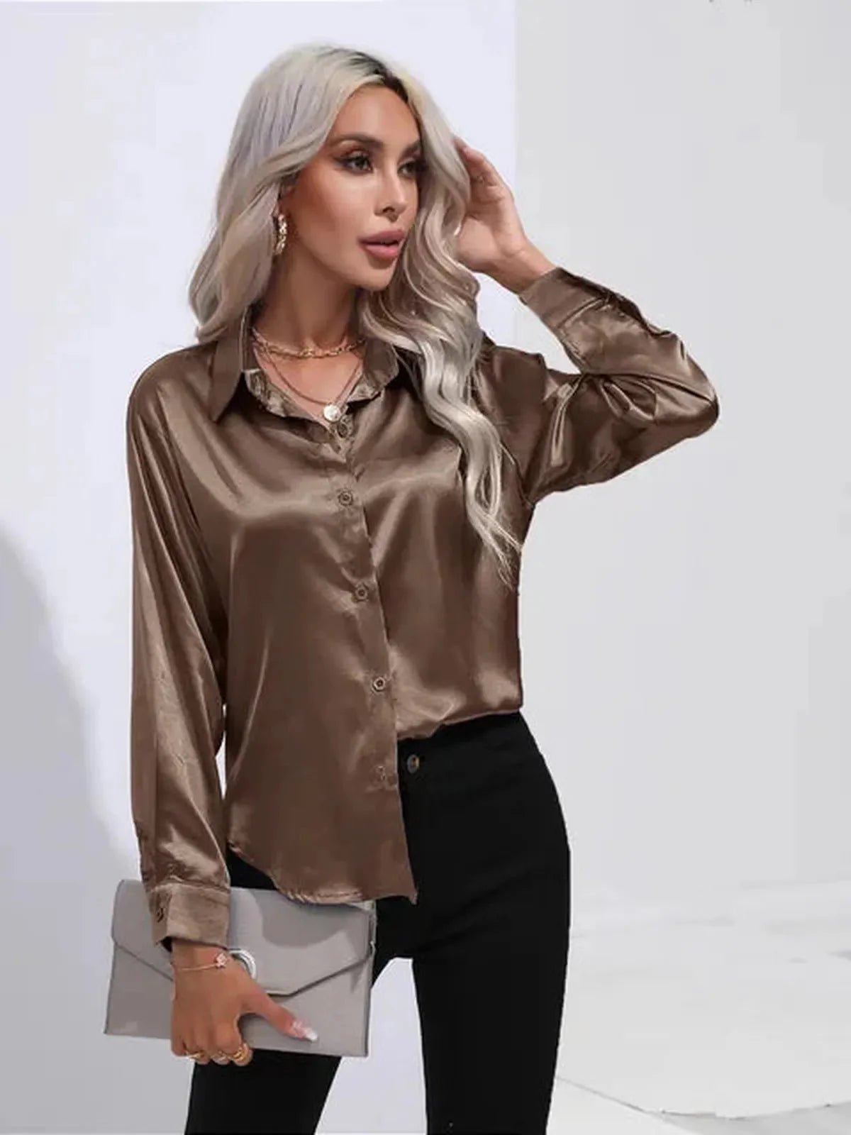 Dames Losse Satijnen Blouse met Lange Mouwen - Harlett