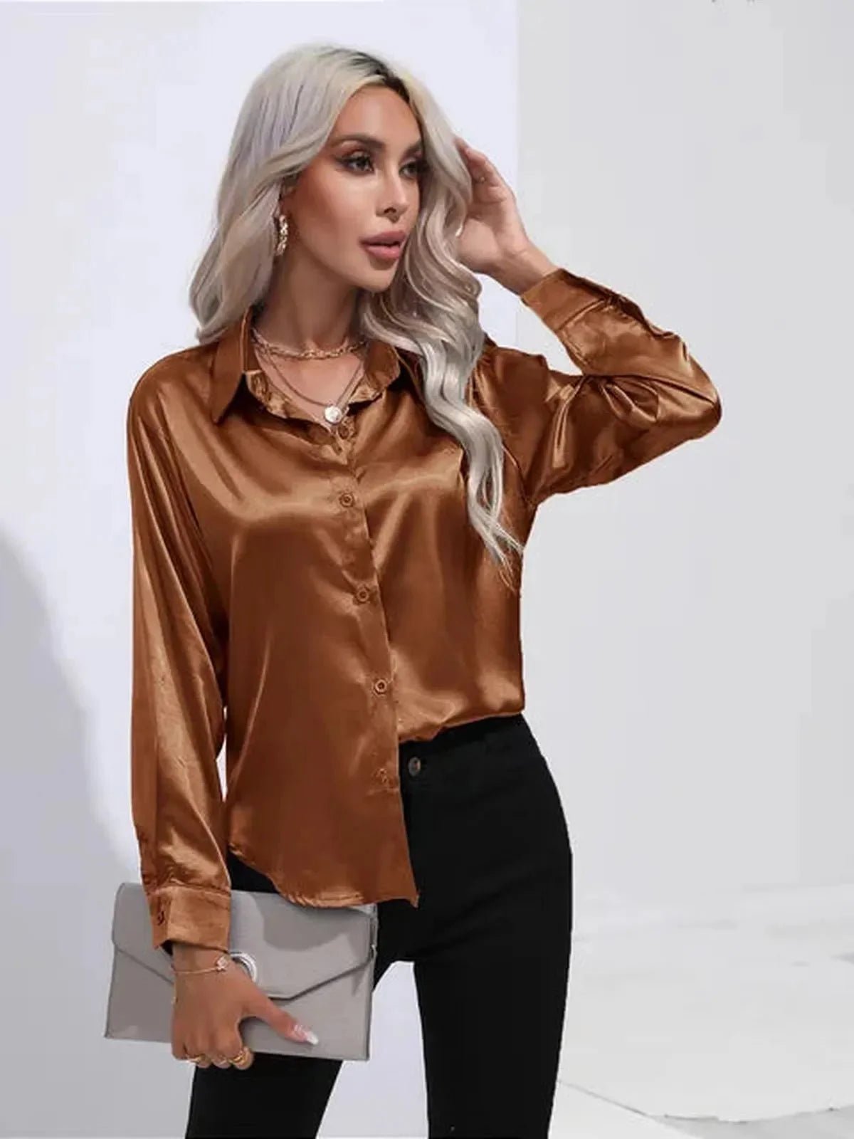 Dames Losse Satijnen Blouse met Lange Mouwen - Harlett