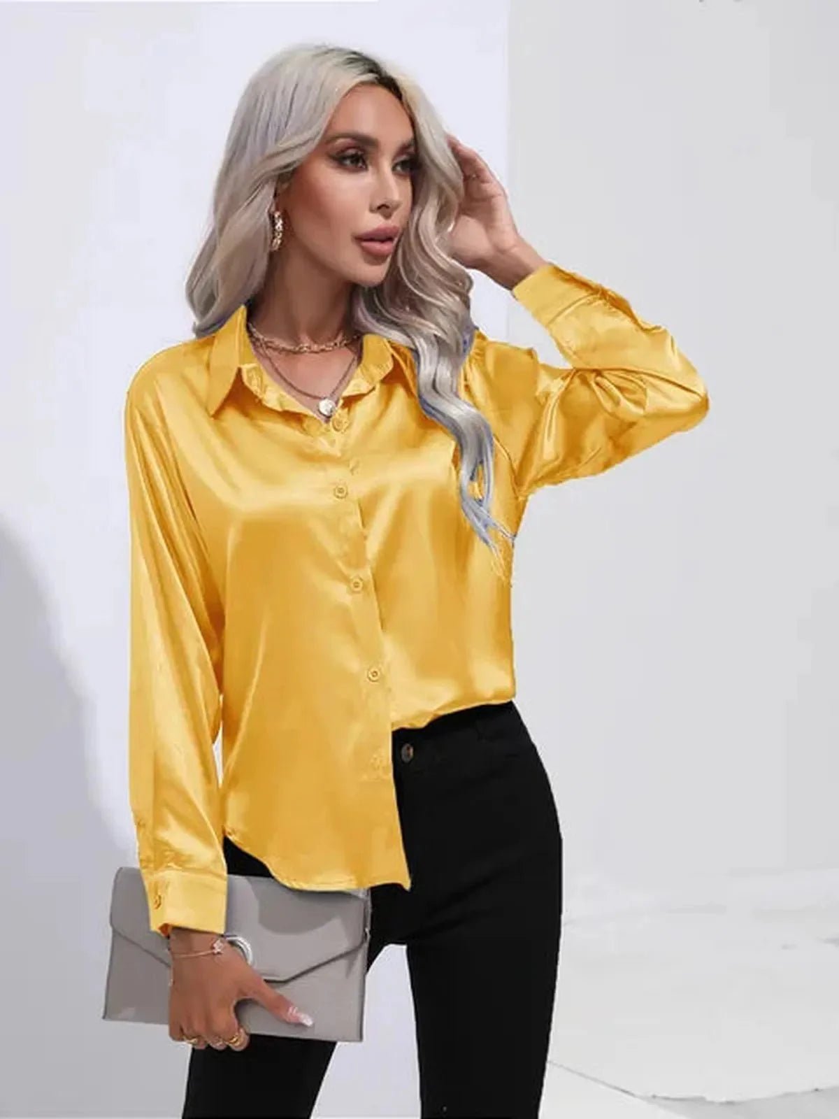 Dames Losse Satijnen Blouse met Lange Mouwen - Harlett