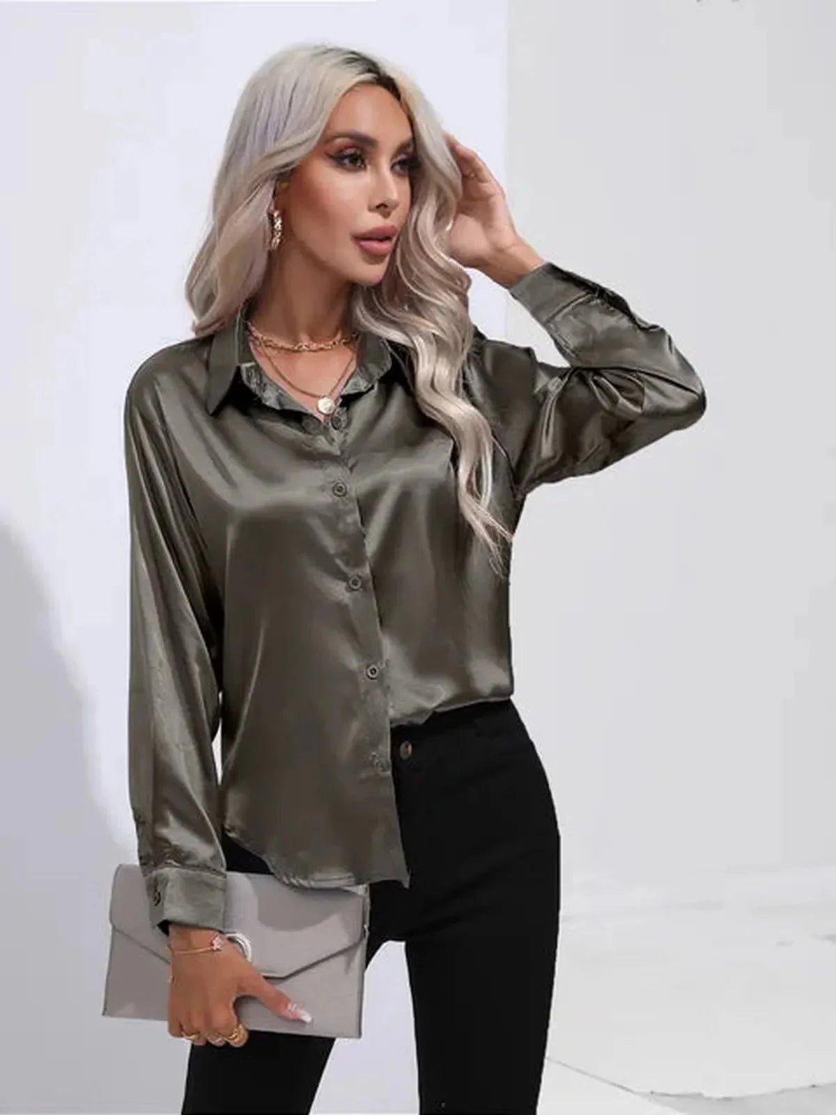 Dames Losse Satijnen Blouse met Lange Mouwen - Harlett
