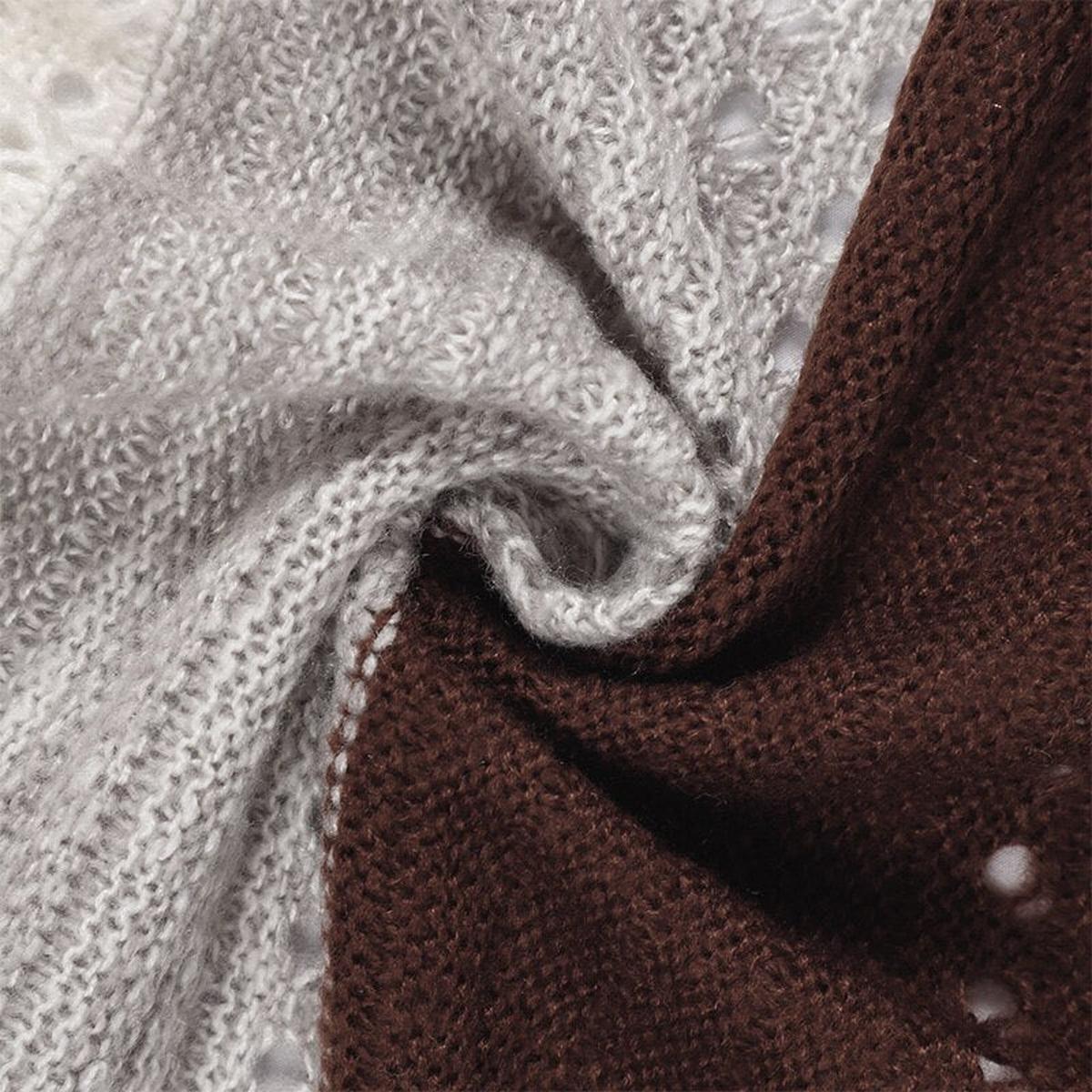 Capuchon Vest Met Zakken Van Zacht Gebreid Materiaal