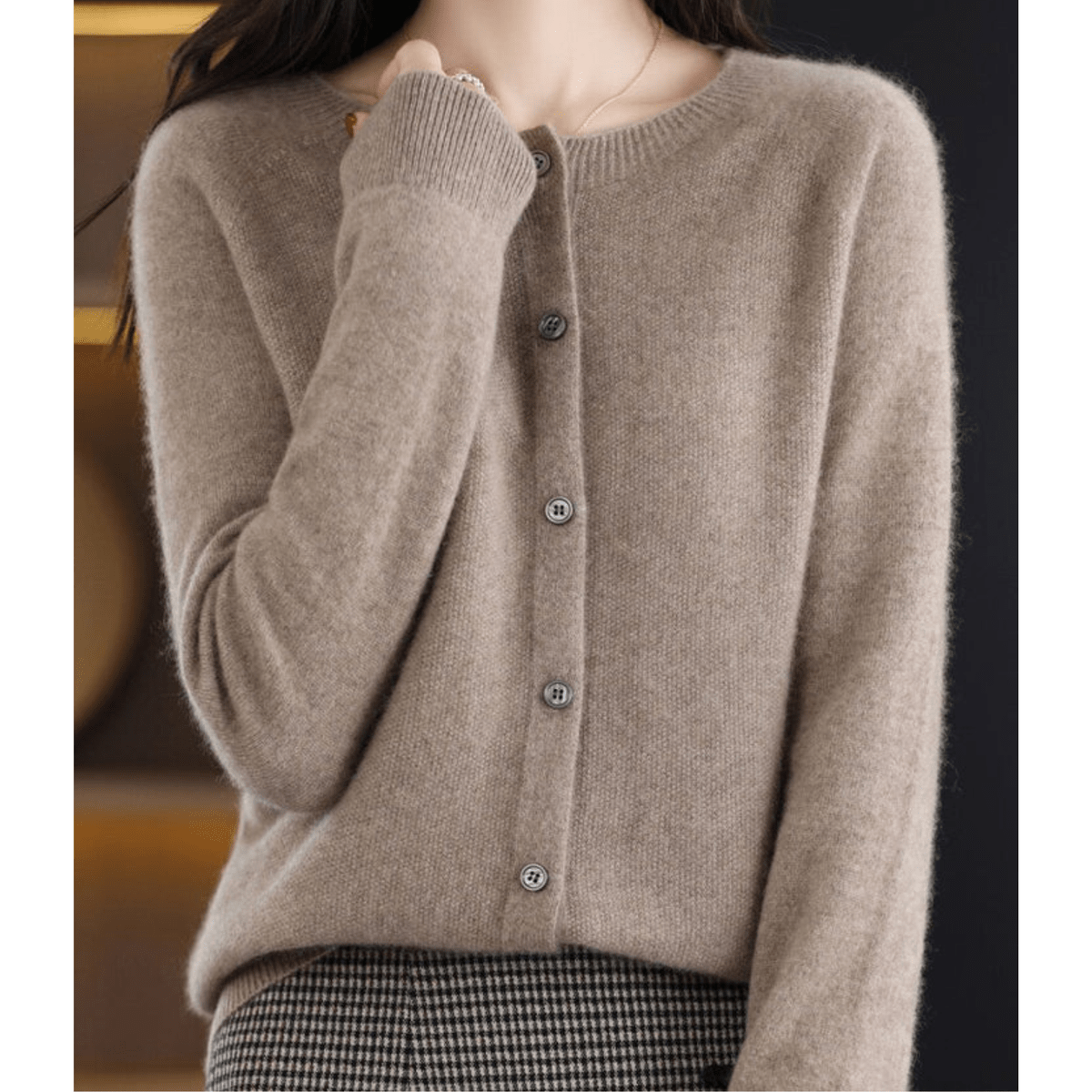 Dames V-hals Cardigan Pullover met Knoopdetails