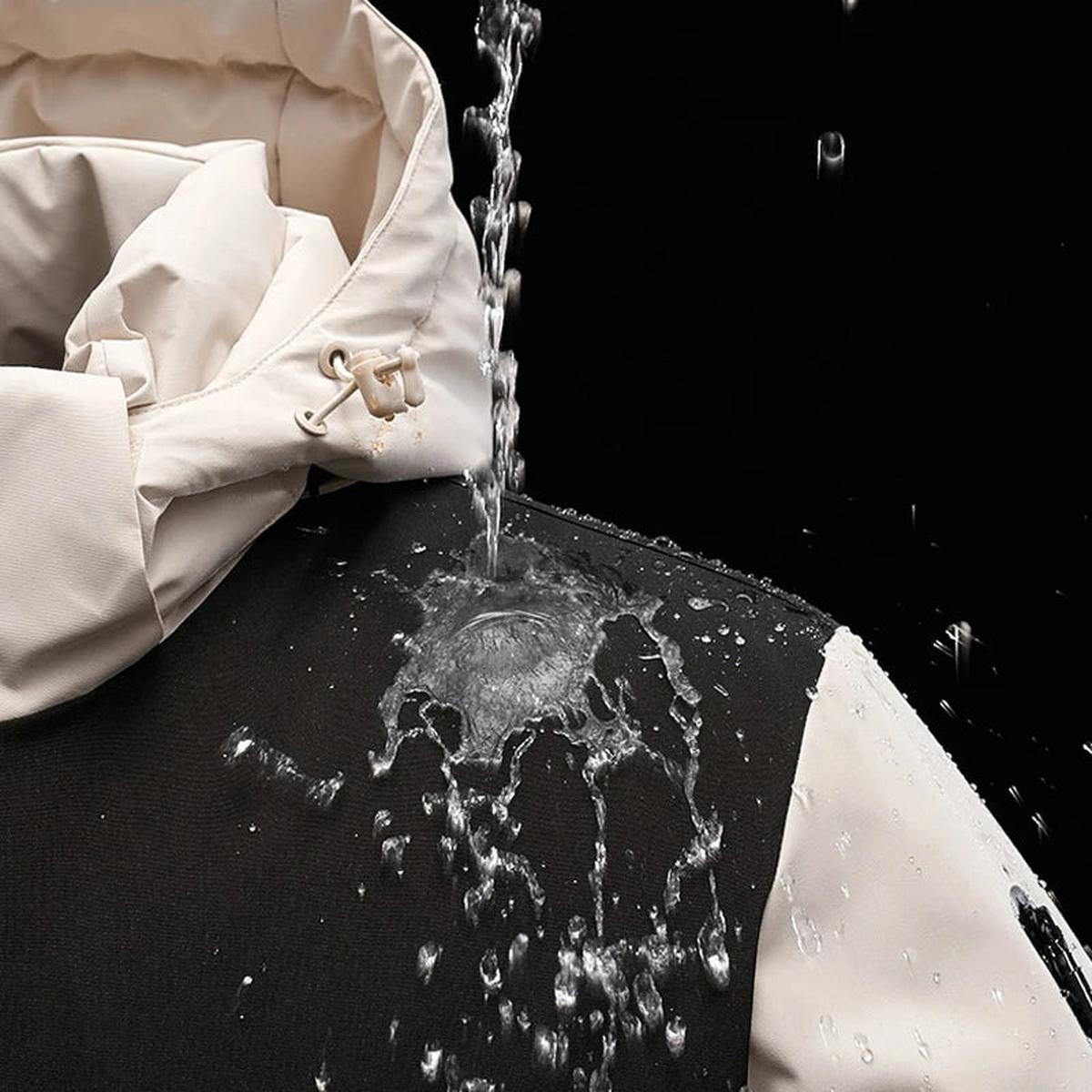 Dames Waterdichte Outdoor Jack met Afneembare Capuchon