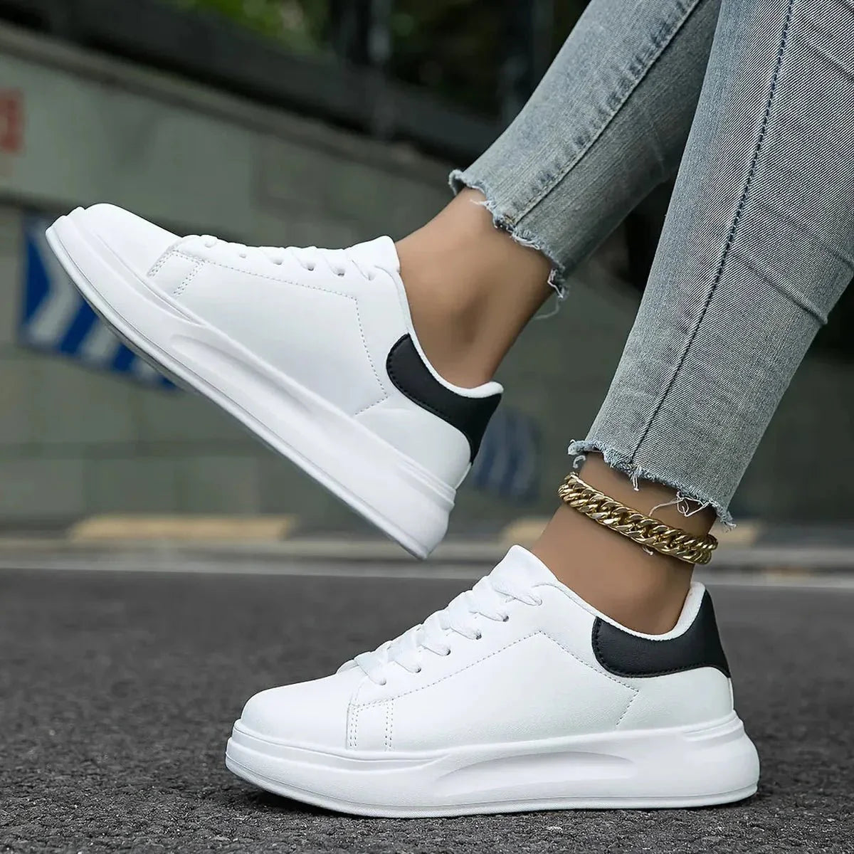 Dames Witte Leren Orthopedische Sneakers – Lichtgewicht en Ondersteunend