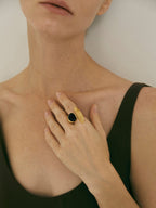 Elegante onyx- en citrienring