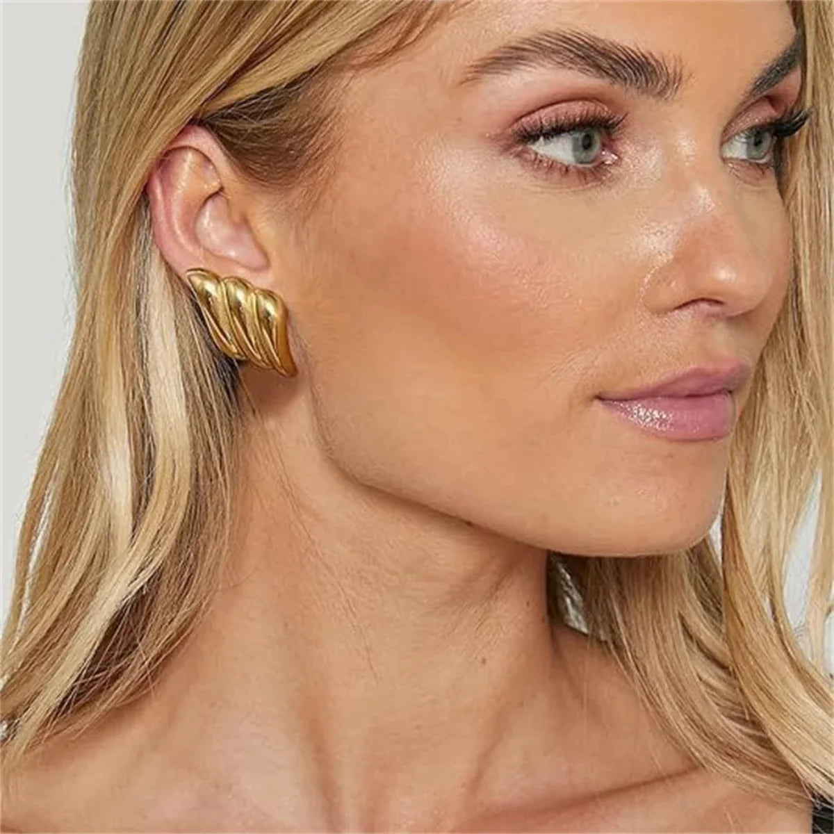 Gold Plated Vleugel Oorbellen