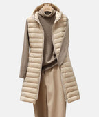 Lichtgewicht Doorgestikte Lange Jas Met Slim-Fit Pasvorm