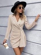 Omkeerbare Jurk Voor Vrouwen Met Klassieke Revers En Getailleerde Pasvorm