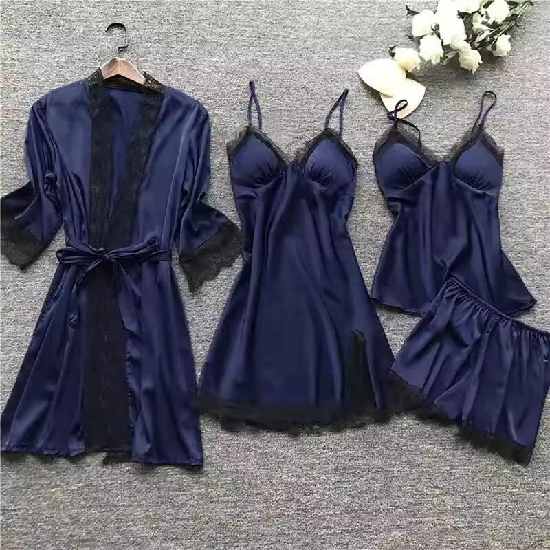 Satijnen Nachtkleding Set met Kantaccenten