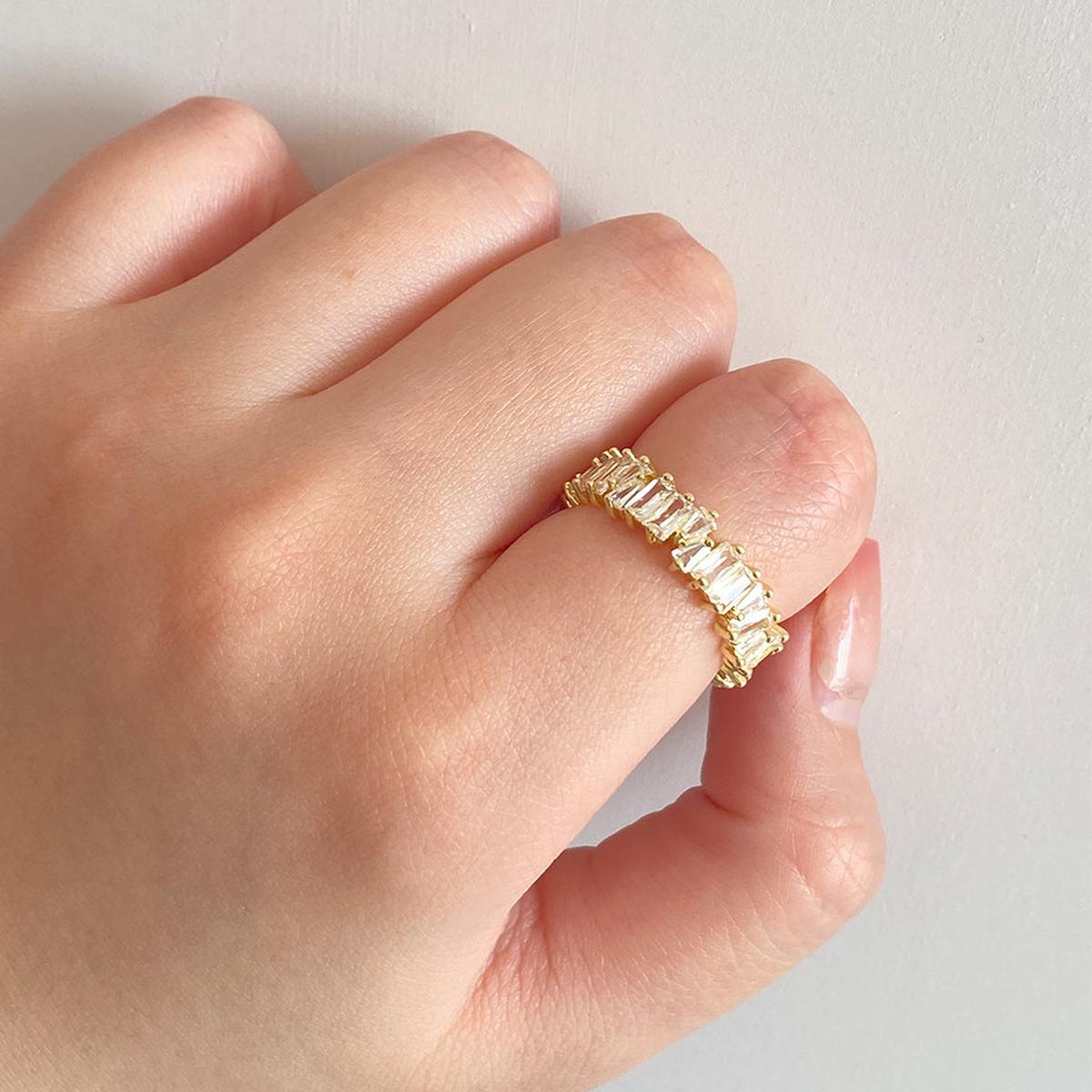 Sprankelende baguette-kristalring