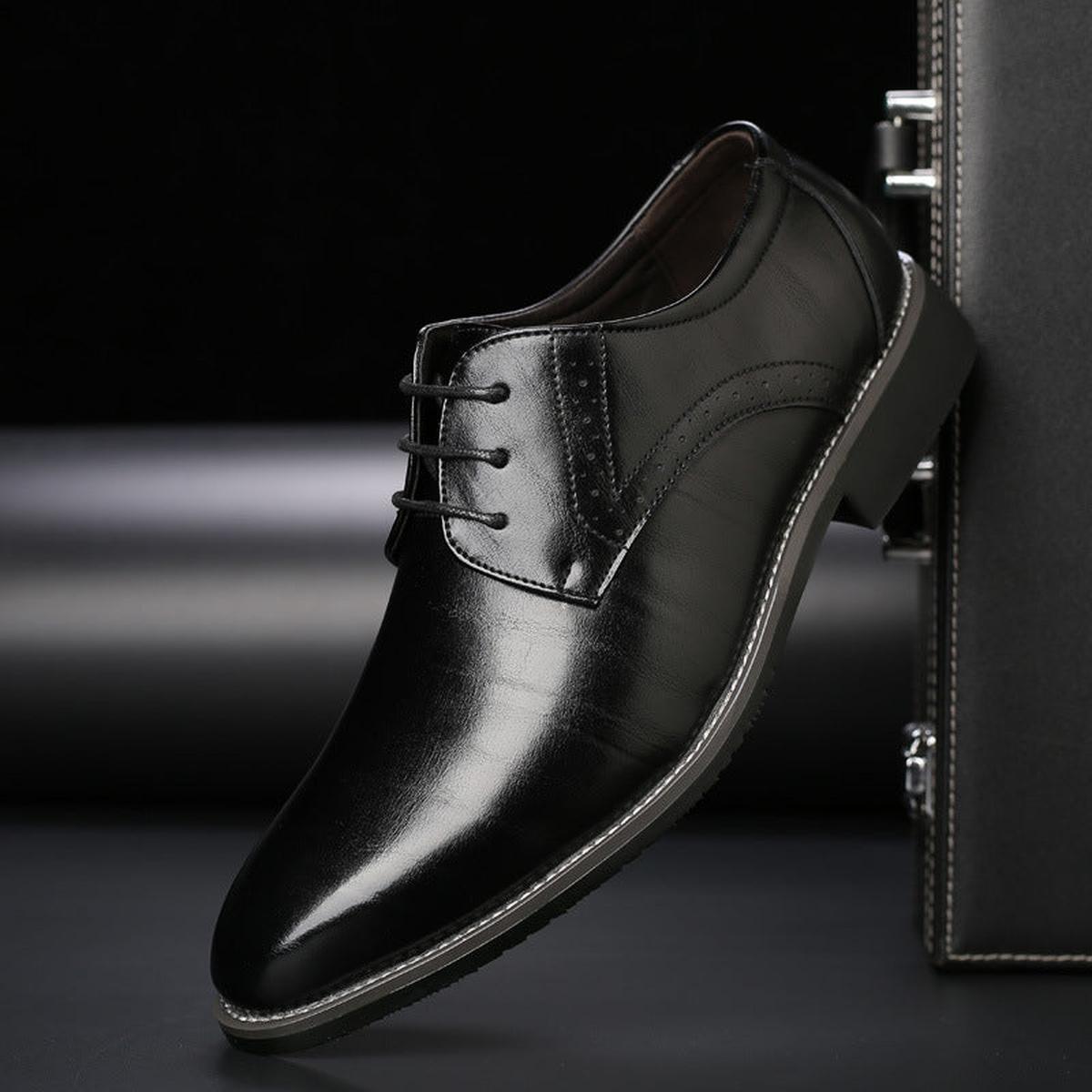 Heren Leren Veterschoenen met Brogue Details - Harlett